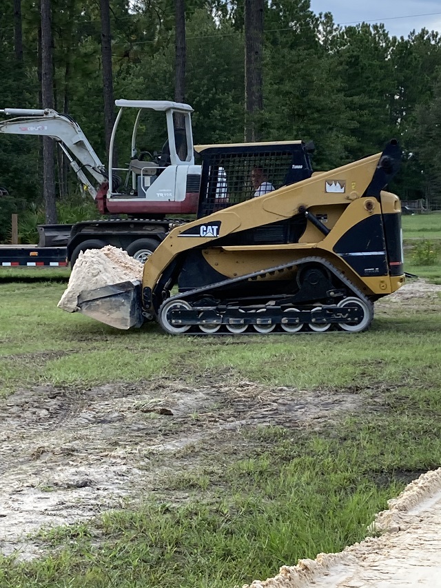 Skid Loader Work Keystone Heights - Middleburg - Palatka - Starke - Interlachen - Odom Ranch Land - Orange Park - Green Cove Springs - Jacksonville - Melrose, Florida